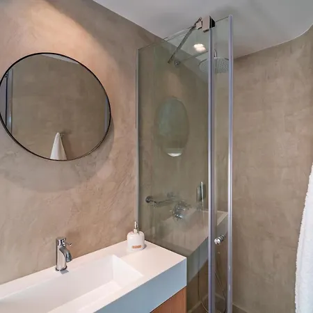 Naillac Elite Rhodes City