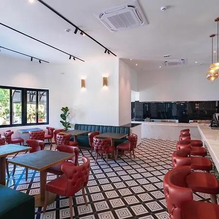 Aparthotel Naillac Elite 4*