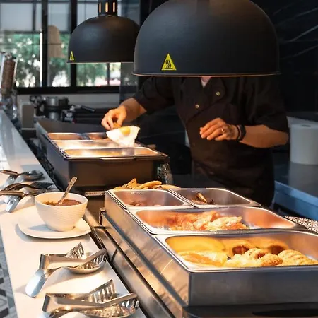 Naillac Elite Aparthotel 4*