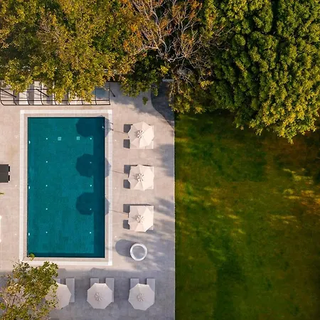 Naillac Elite Aparthotel