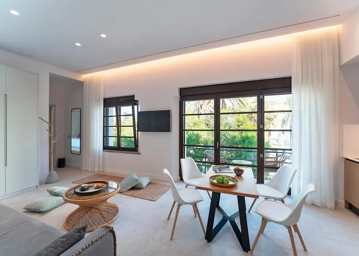 Aparthotel Naillac Elite