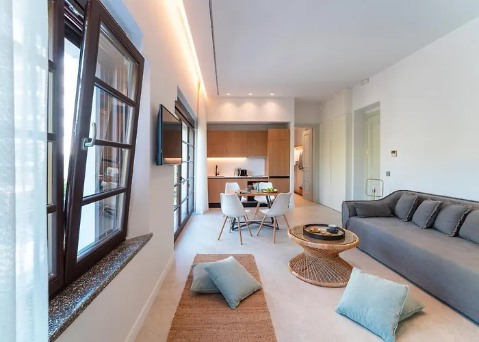 Aparthotel Naillac Elite 4*